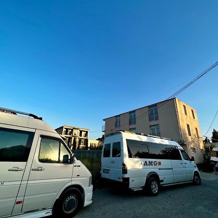 Smile Guesthouse Tiflis Exterior foto